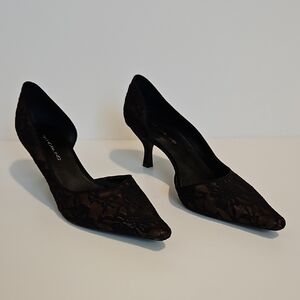 Elegant Black Lace Heels